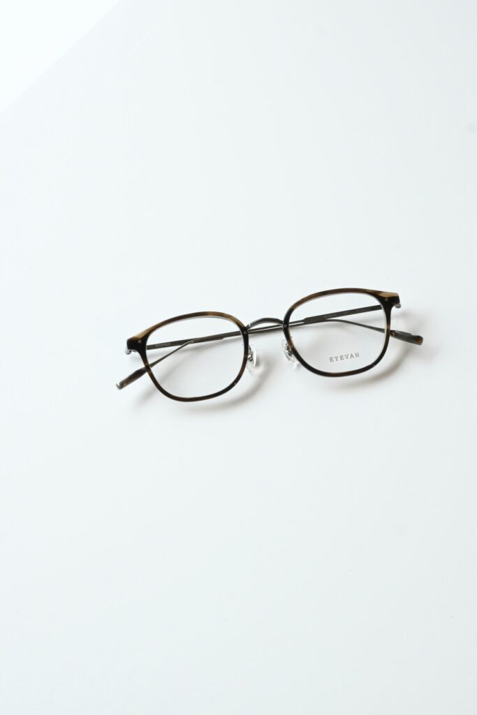 EYEVAN アイヴァン　メガネ　眼鏡　コンビネーションフレ　ビジネス　カジュアル　鯖江産　鯖江眼鏡　国産メガネ　ミモザオプティーク　Mimosa optique 長野駅　長野市メガネ　長野メガネ　上田市　上田市メガネ　権堂駅