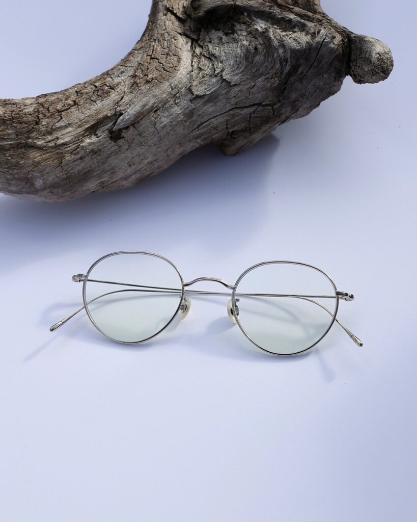 10eyevan(テンアイヴァン)のメガネ