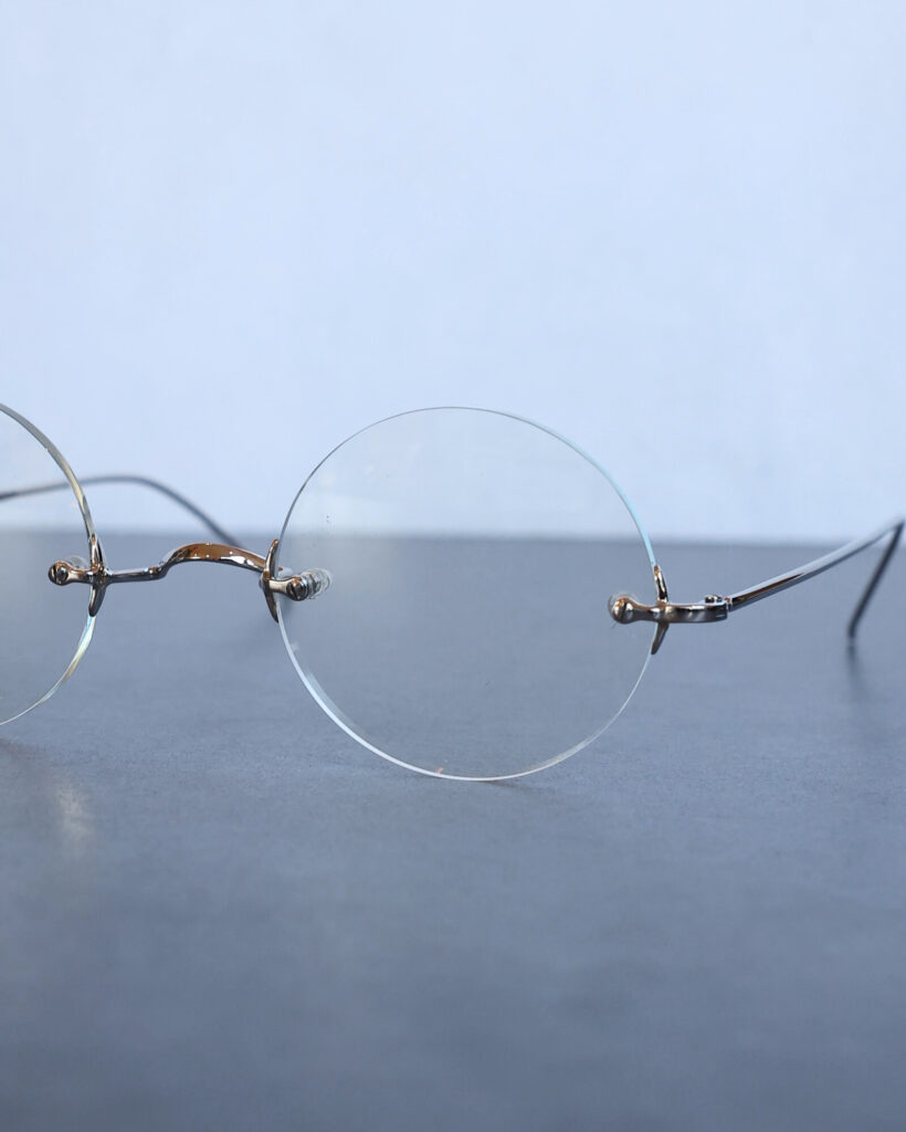 MAL マル　ツーポイント　イチヤマ　カネテ　鯖江　国産メガネ　日本製　メタルフレーム　丸メガネ　サンプラチナ　リムレス