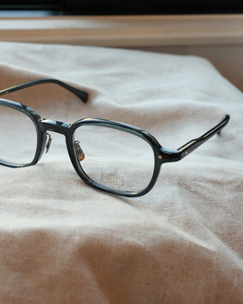 EYEVAN7285 アイヴァン スクエア セルフレーム 国産メガネ 鯖江 細フレーム 眼鏡 伊達メガネ お洒落