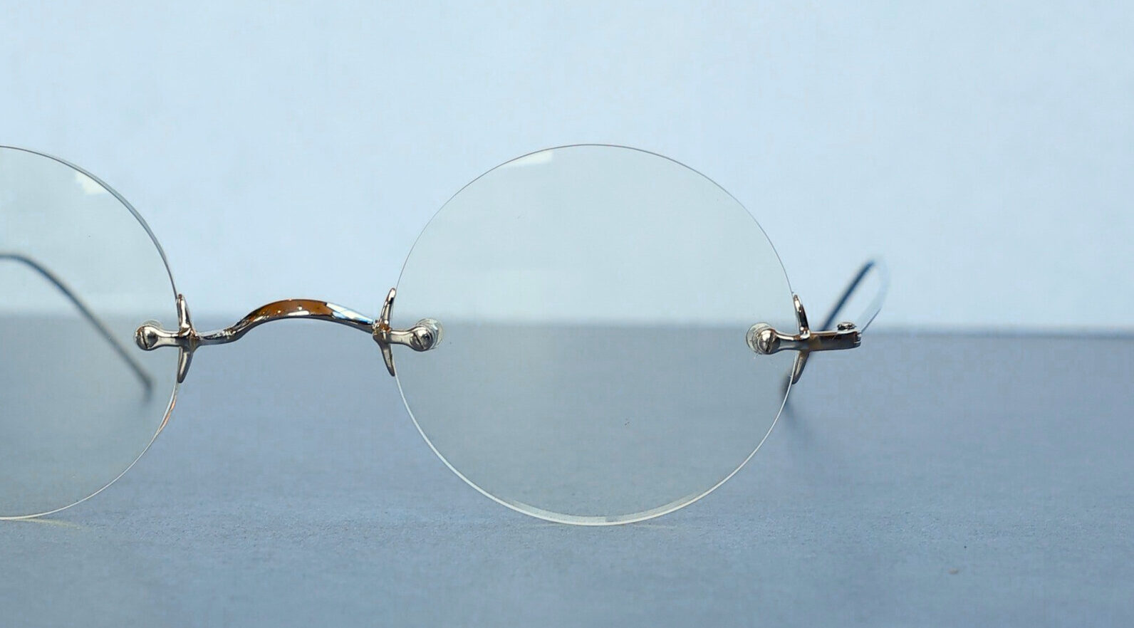 MAL – ツーポイントイチヤマカネテのご紹介〇【Mimosa Optique】